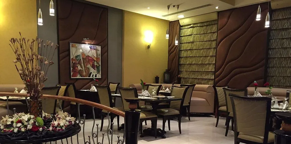 Al Jawhara Hotel Apartments Dubai 4*,